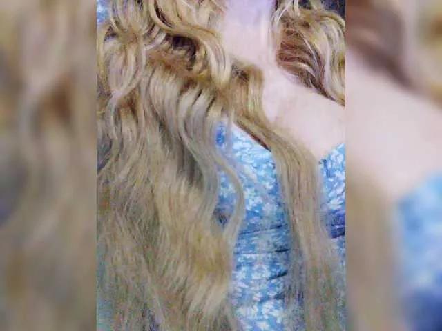 Isabel-LM from BongaCams