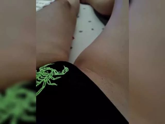 Offline JesicaHouse on BongaCams