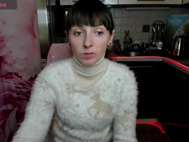 KathelinBrik from BongaCams