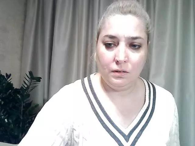 KickaIricka from BongaCams