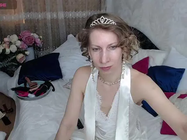 KirstenDesire from BongaCams