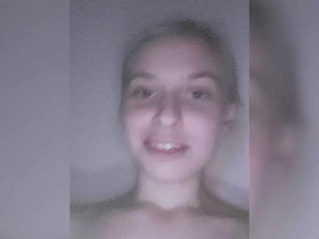 Kissa-Lisaa from BongaCams