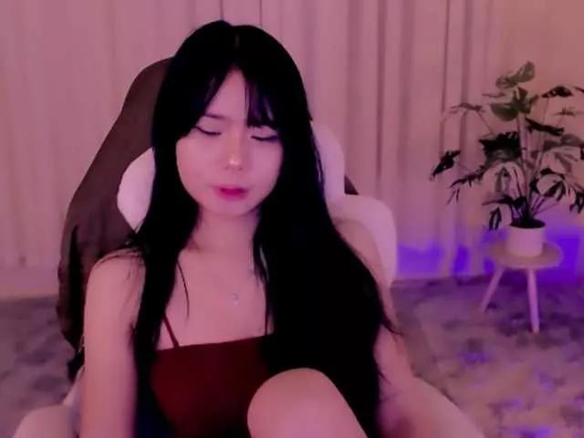 Hot Kissesumi wants you to fuck her body now Kissesumi from BongaCams