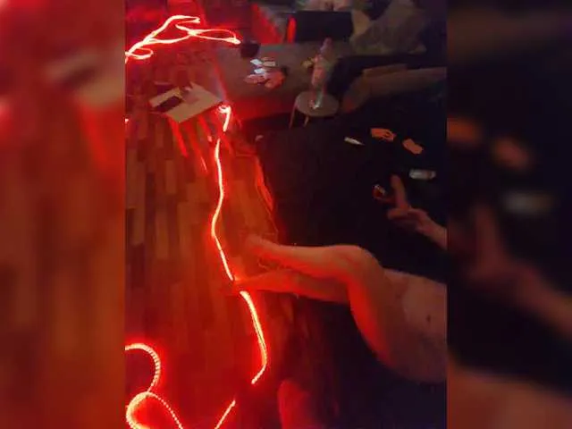 KosmosAndPingvin from BongaCams