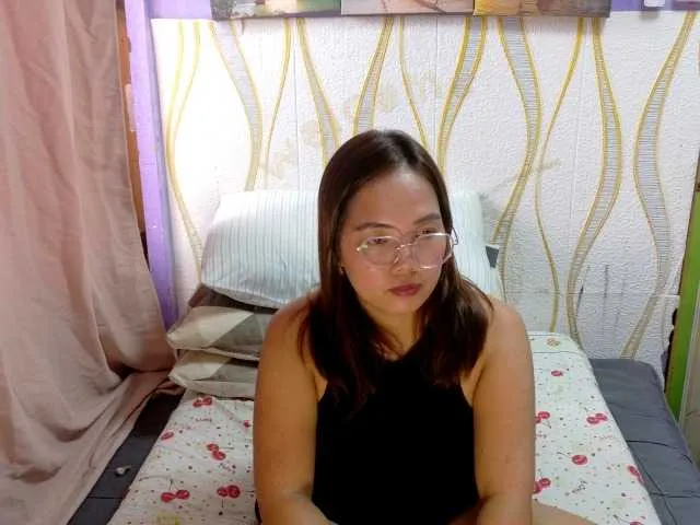 Kristel17 from BongaCams