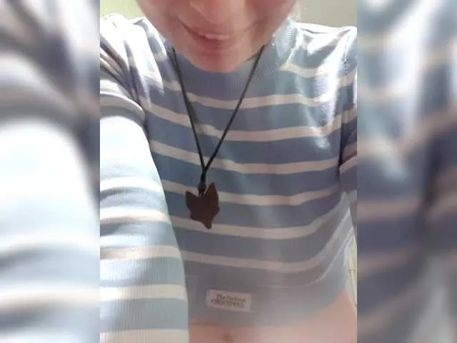 Kusia001 from BongaCams