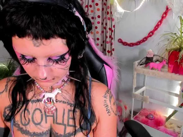 Lady-sontse- from BongaCams