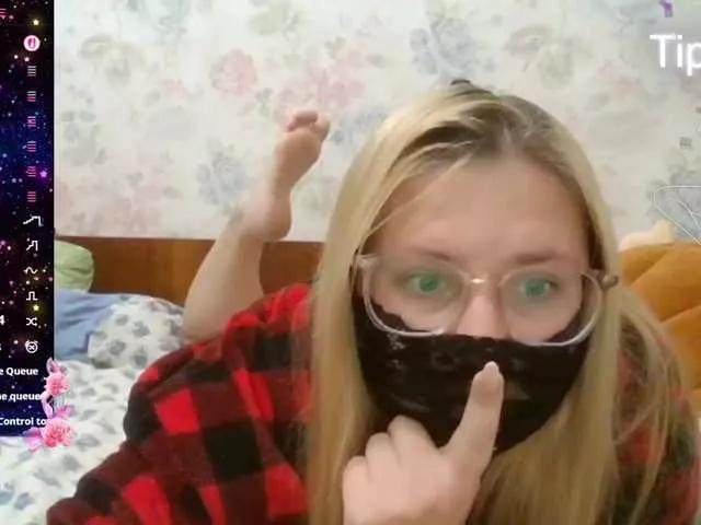 Watch Lilithaa, she wants to masturbate for you Lilithaa from BongaCams