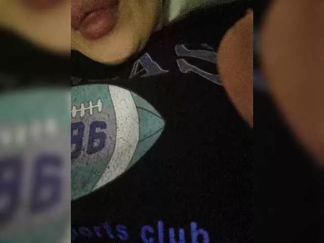 Lilitl from BongaCams