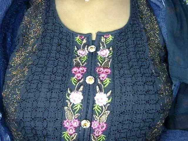 lima11 from BongaCams