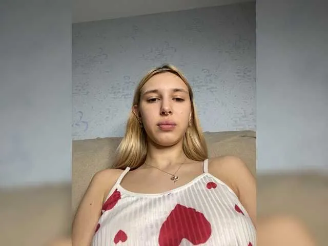 LinaTwins from BongaCams