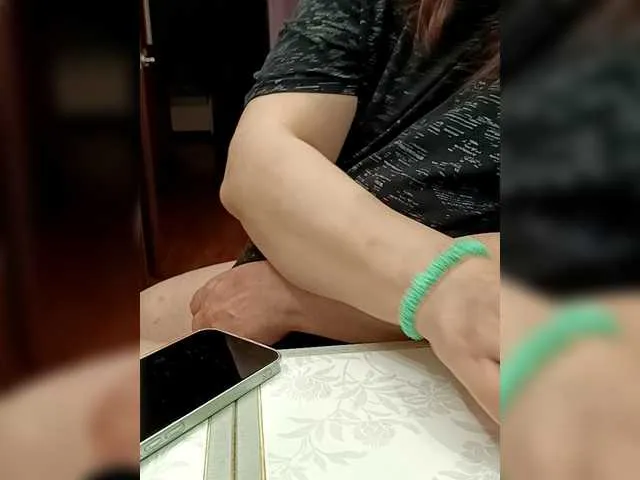 Lisalisa3567 from BongaCams