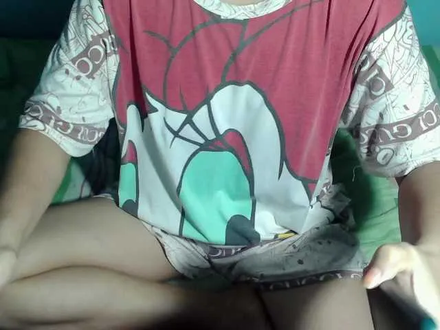 LizBeth23 from BongaCams