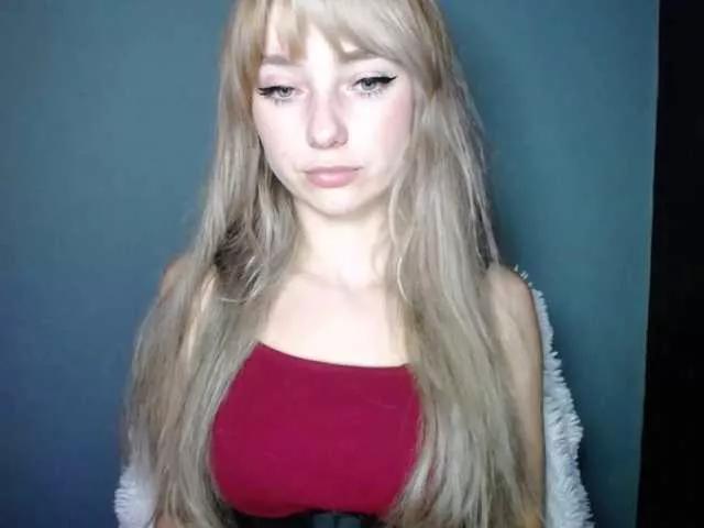 Discover BongaCams's LuciaLovely LuciaLovely from BongaCams