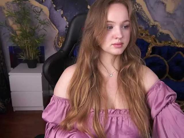 LylaYeess on BongaCams 
