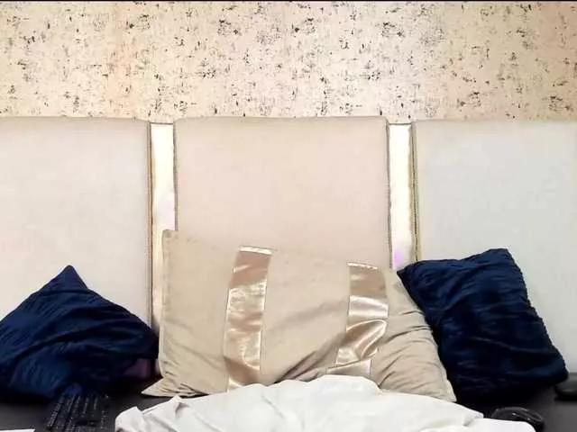 Try Maddy-jacksonw, she wants to masturbate for you maddy-jacksonw from BongaCams