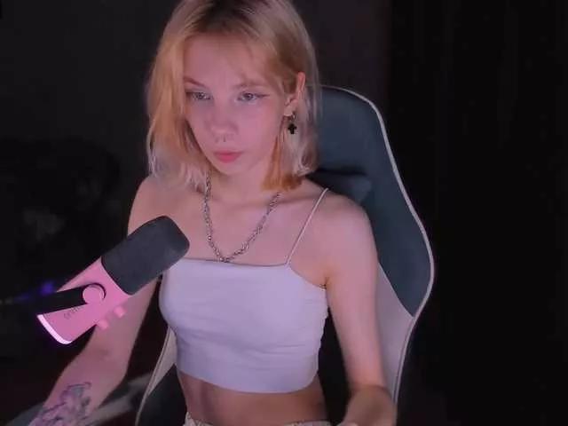 Masturbate to BongaCams's Marrmariss Marrmariss from BongaCams