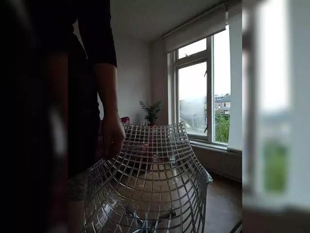 MazyMi from BongaCams