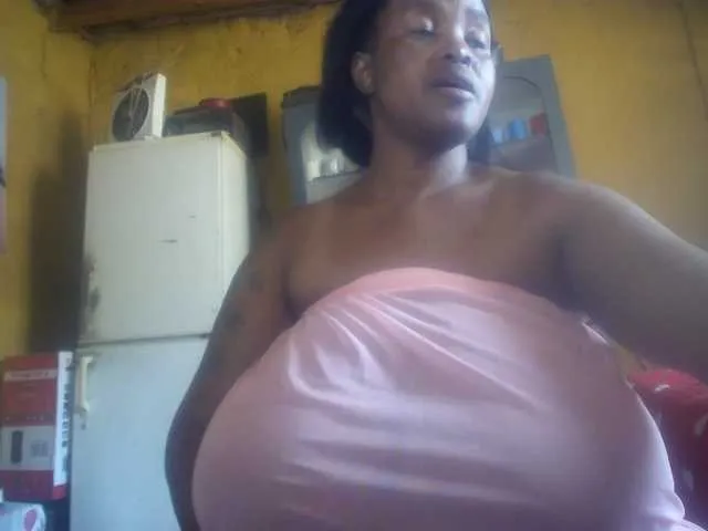 Melonboobs1 from BongaCams