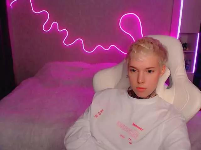 Amazing Mery-jane- wants you to fuck her body now mery-jane- from BongaCams