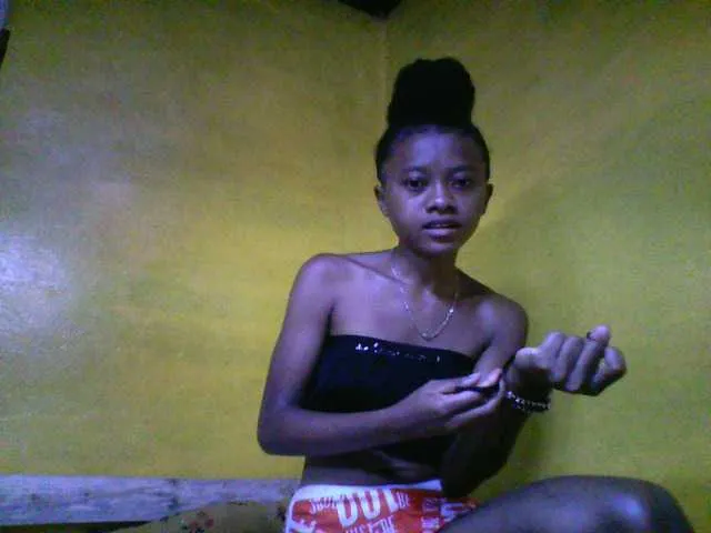 MichouLwq from BongaCams