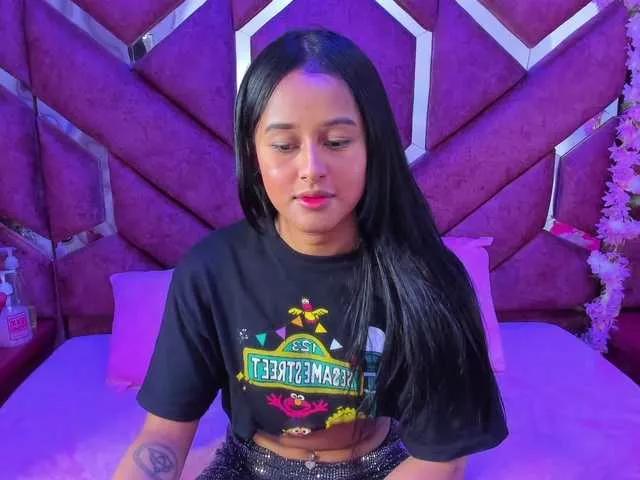 millyprint from BongaCams