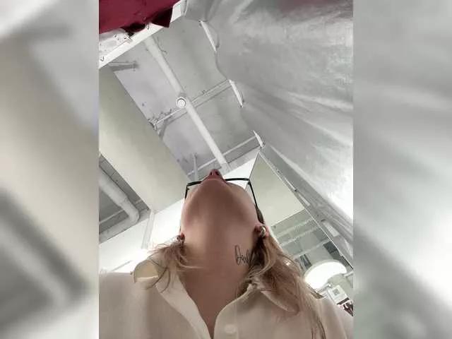 Sexy Miss-Fetish wants you to fuck her body now Miss-Fetish from BongaCams