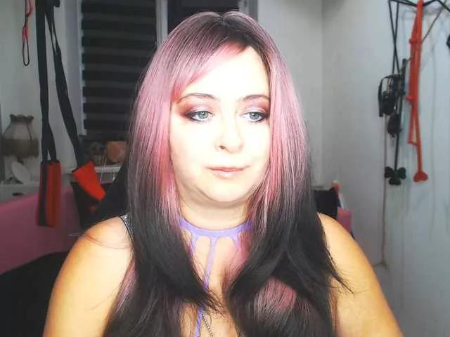 Slutty MissGODDESS wants you to fuck her body now missGODDESS from BongaCams