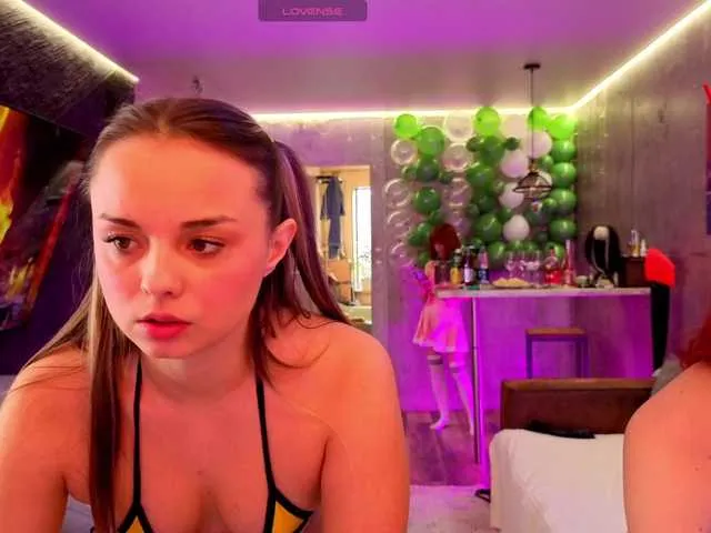 Na-izi from BongaCams