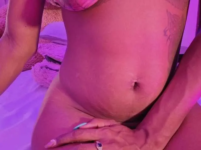 NAHOMII-BROWN from BongaCams