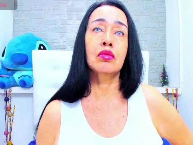 Masturbate to sweet stripper NastyMilfer NastyMilfer from BongaCams