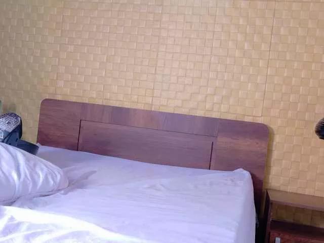 Join gorgeous performer Natasha-carlson18 Natasha-carlson18 from BongaCams