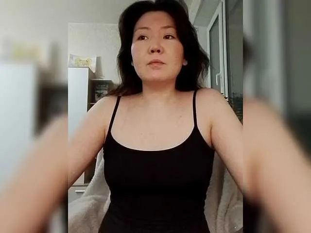 natzzuko from BongaCams