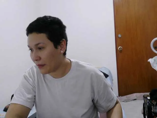 onlyLuxas23 from BongaCams