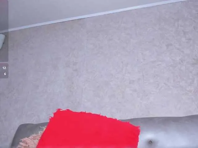 Paola233 from BongaCams