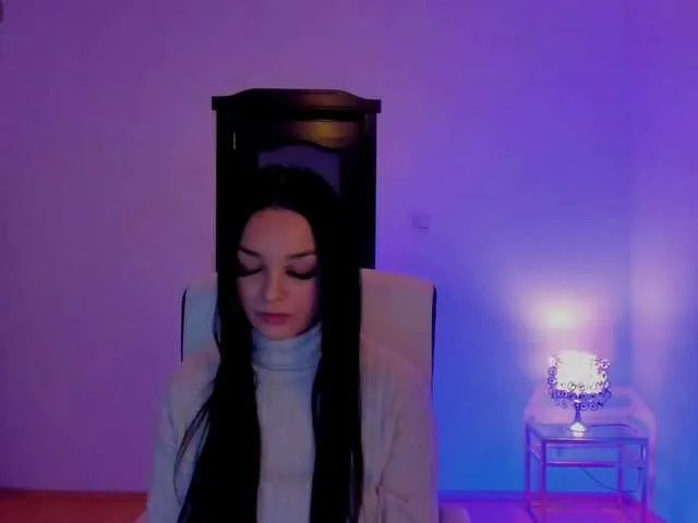 Peanaughty from BongaCams