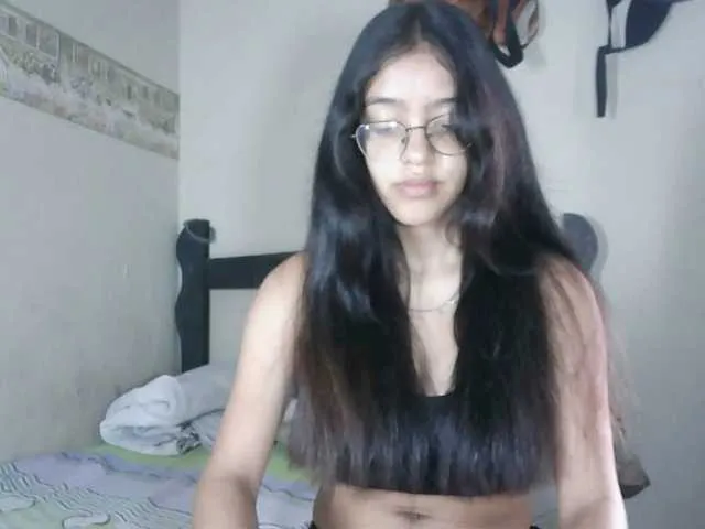 pocahontasb1 from BongaCams