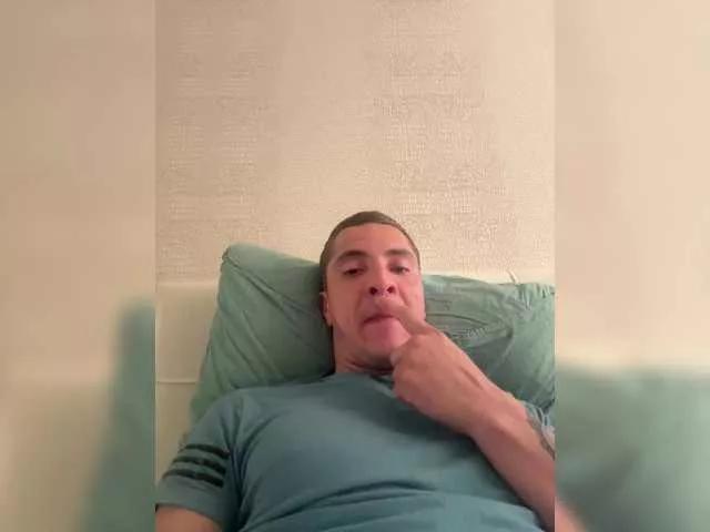 QUEEN-KING from BongaCams