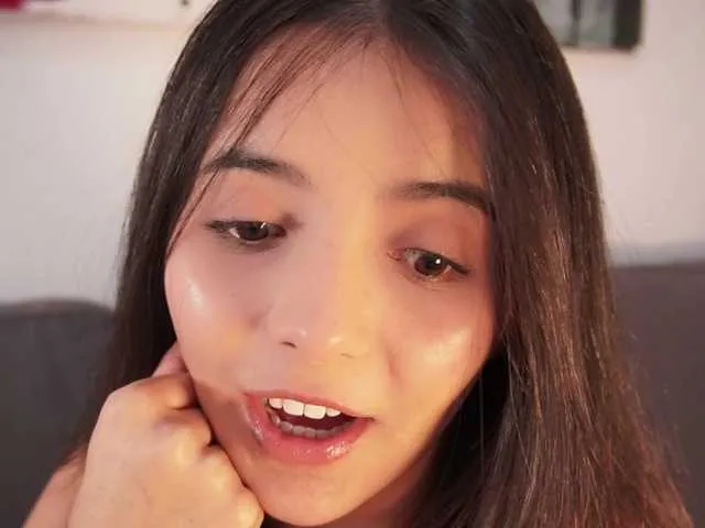 Foot quirk with Raychellblack from BongaCams. Sweet attire and playful pleasure raychellblack from BongaCams