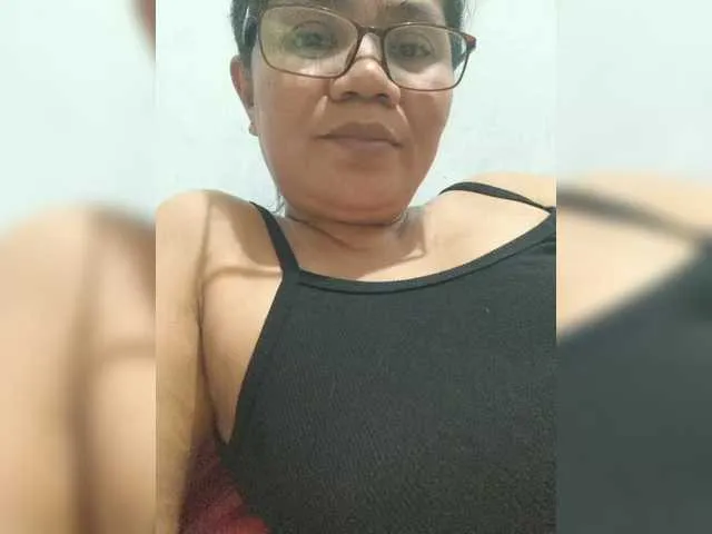 revive02 from BongaCams