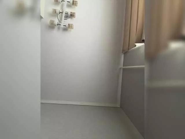 Join hot model Rinaaamur Rinaaamur from BongaCams