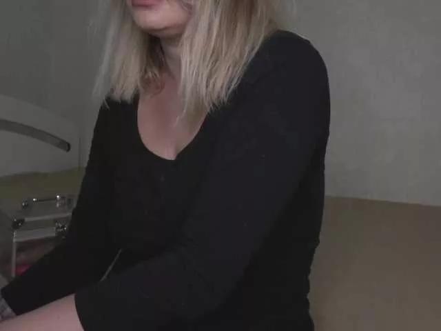 SabinaPetite on BongaCams 