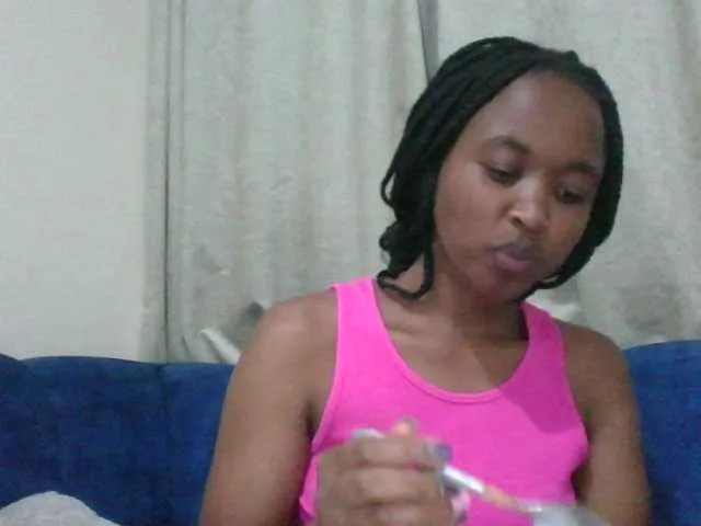 shanizz001 from BongaCams