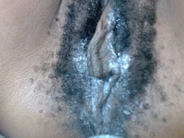 Skinybitchx from BongaCams