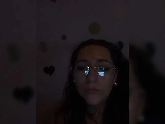 Sofa999 from BongaCams