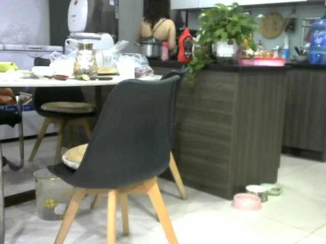 Masturbate to 22 years old Stella-869 from BongaCams Stella-869 from BongaCams