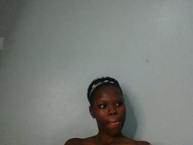 Try dirty camwhore Sugarycake Sugarycake from BongaCams