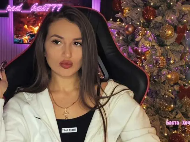 Supergirl7771 from BongaCams