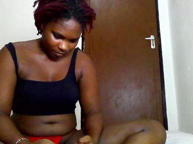 Sweetjuicyass on BongaCams 