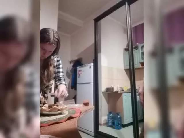 SweetKitty18 on BongaCams 